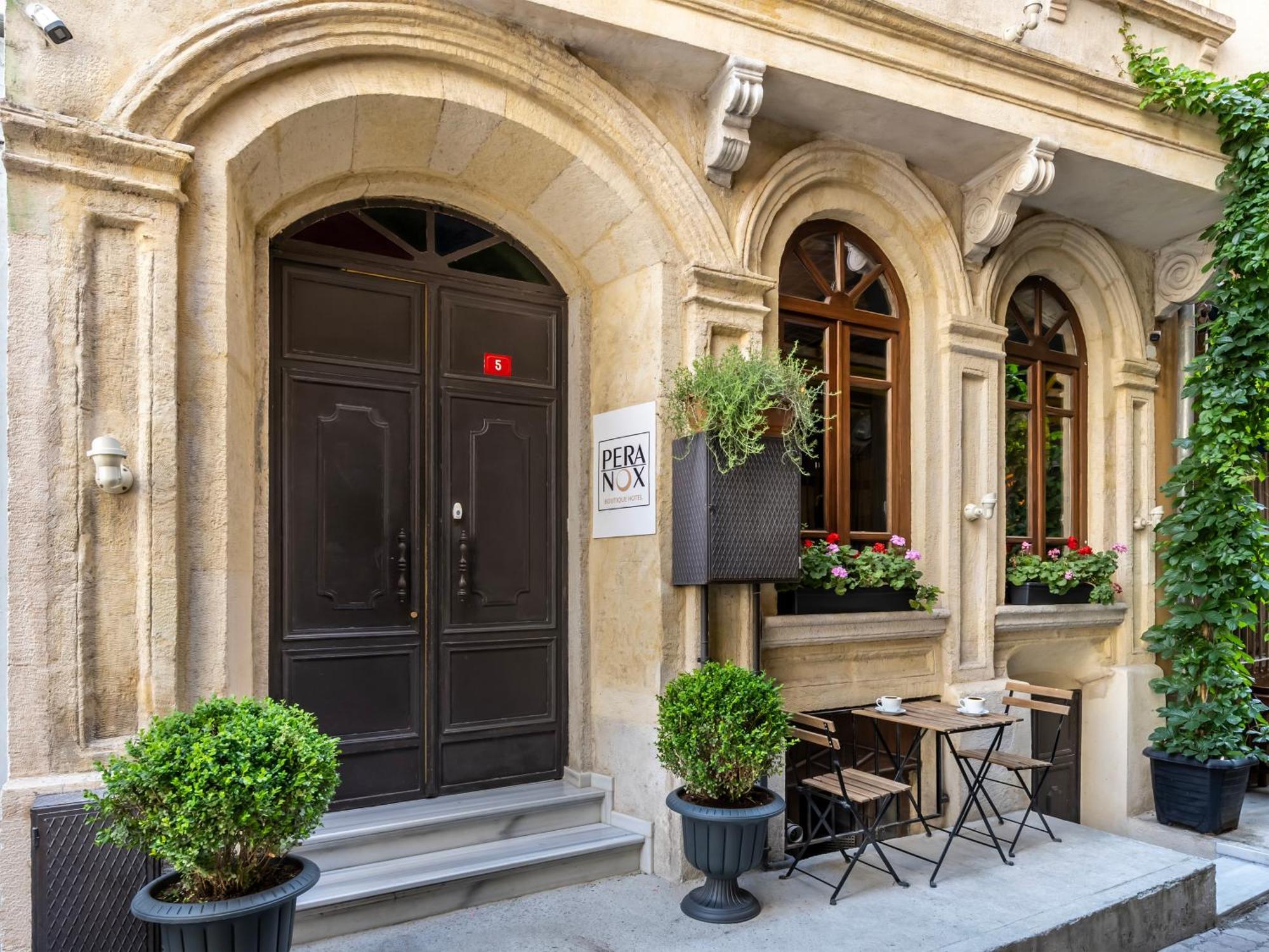 PeraNox Boutique Hotel Istambul Extérieur photo